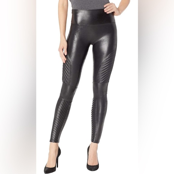 SPANX Woman's Pull on Black Faux Leather Moto Leggings, Size M - Picture 1 of 6